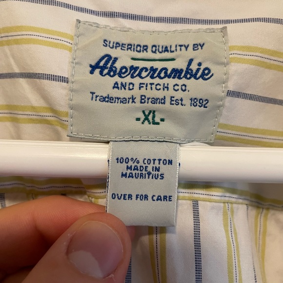 Vintage Abercrombie & Fitch short sleeve muscle button up - Picture 3 of 5